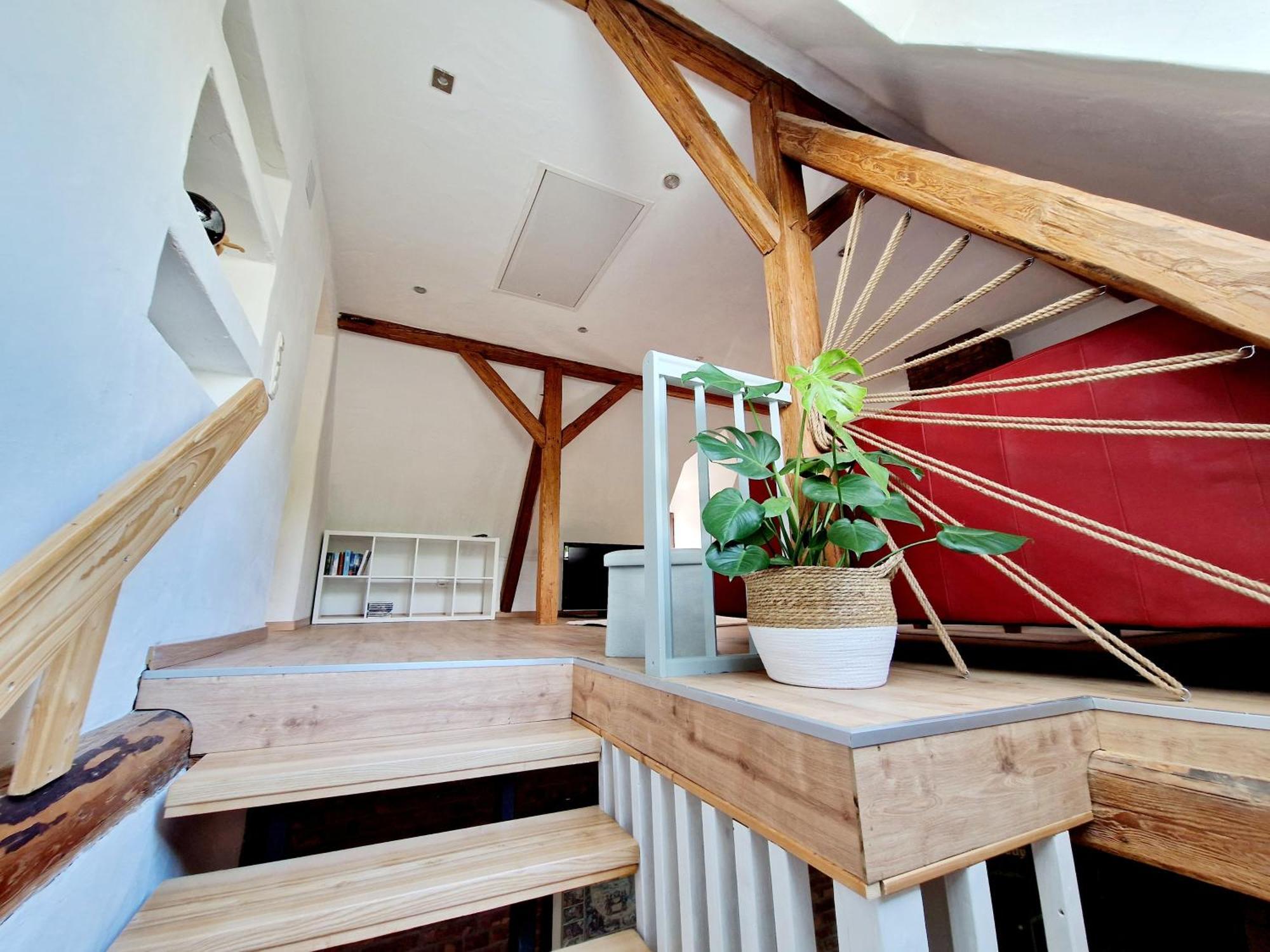 Ferienhaus Am Hohen Turm In 술츠펠드암마인 외부 사진